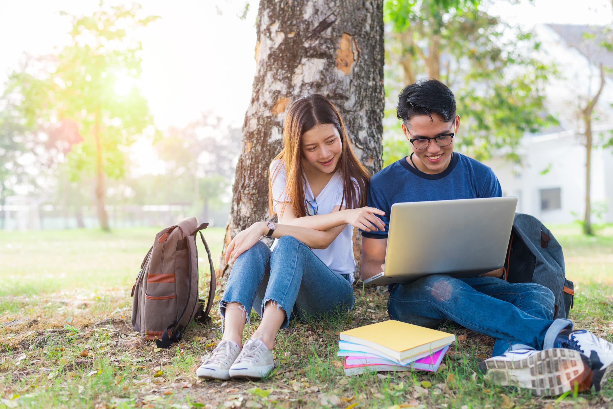 Friends online outside